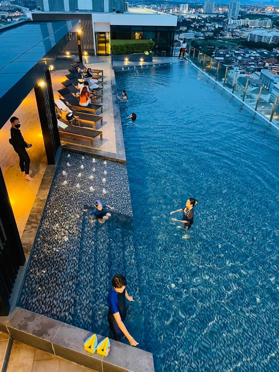 The Base 75 By Numam อพาร์ทเม้น Pattaya